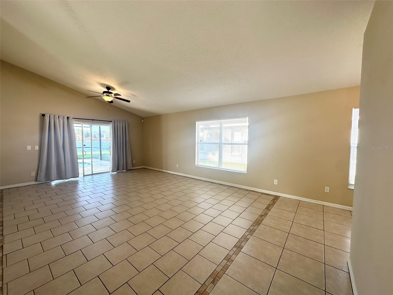 12553 Beacontree Way Orlando FL 32837 O6372271 image19