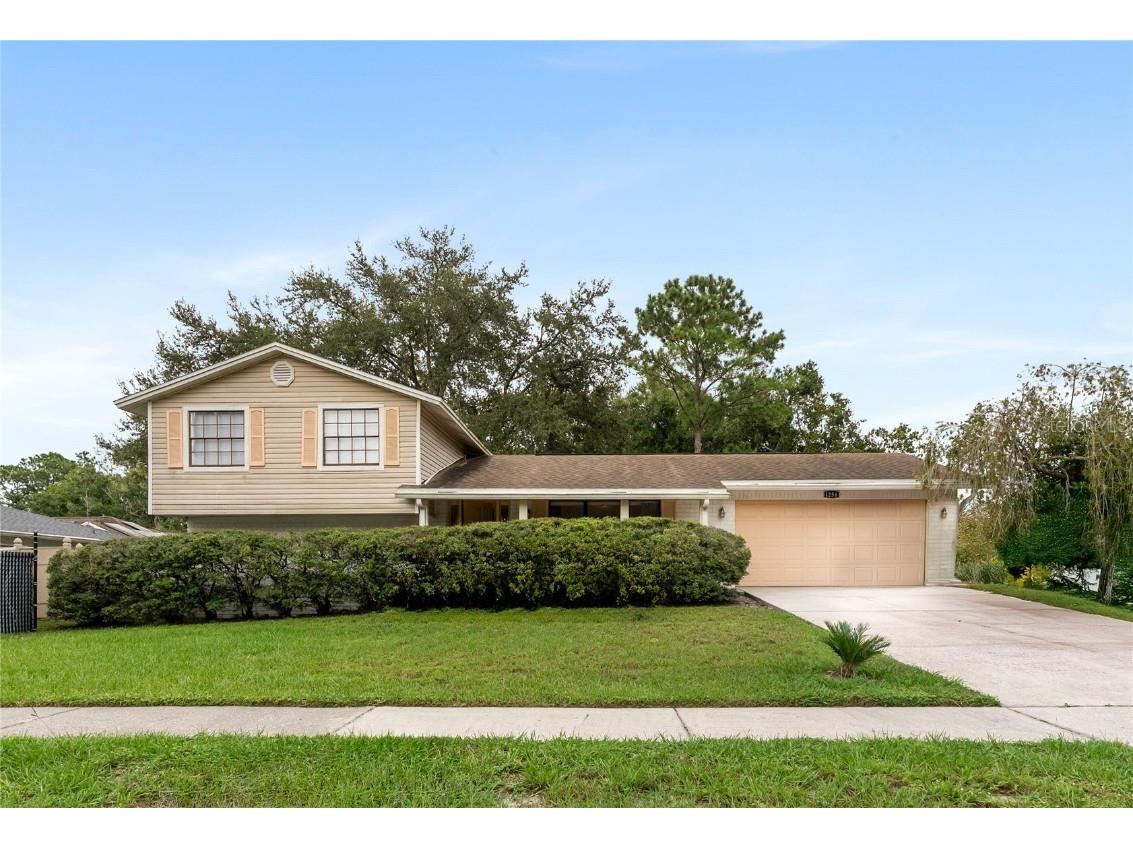 1256 Foggy Ridge Parkway Lutz FL 33559 A4664849 image1