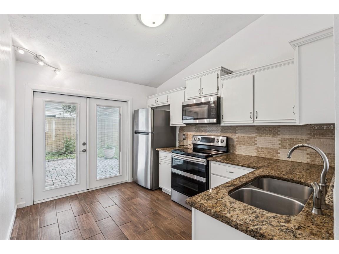 1256 Pin Oak Drive Apopka FL 32703 O6351321 image3