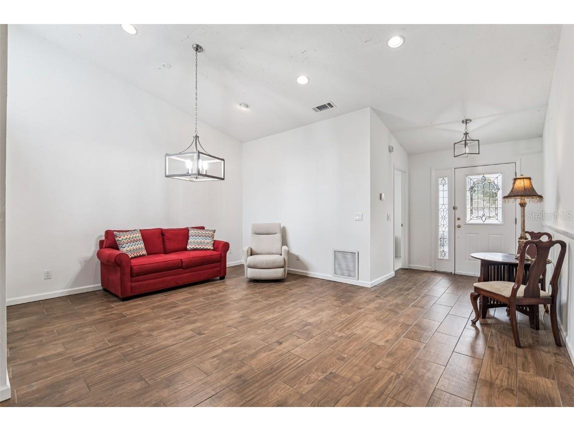 1256 Pin Oak Drive Apopka FL 32703 O6351321 image7