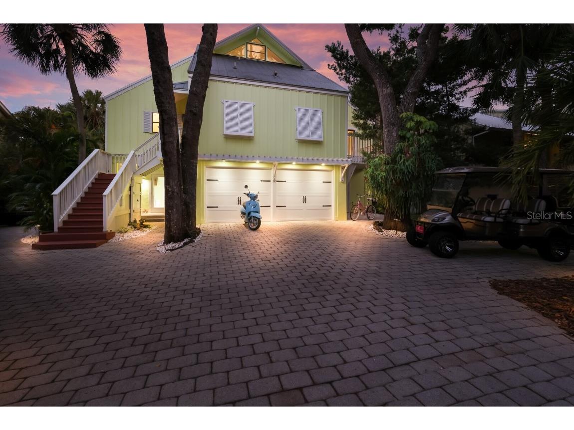 1256 Riegels Landing Drive Sarasota FL 34242 A4575451 image1