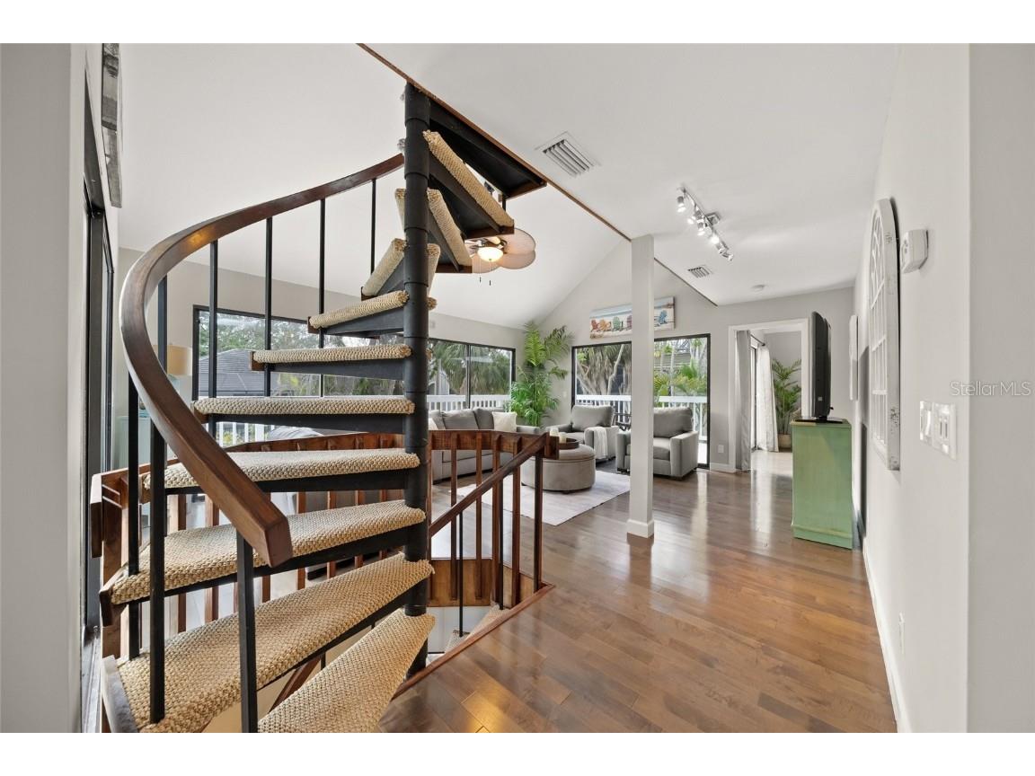 1256 Riegels Landing Drive Sarasota FL 34242 A4646919 image13