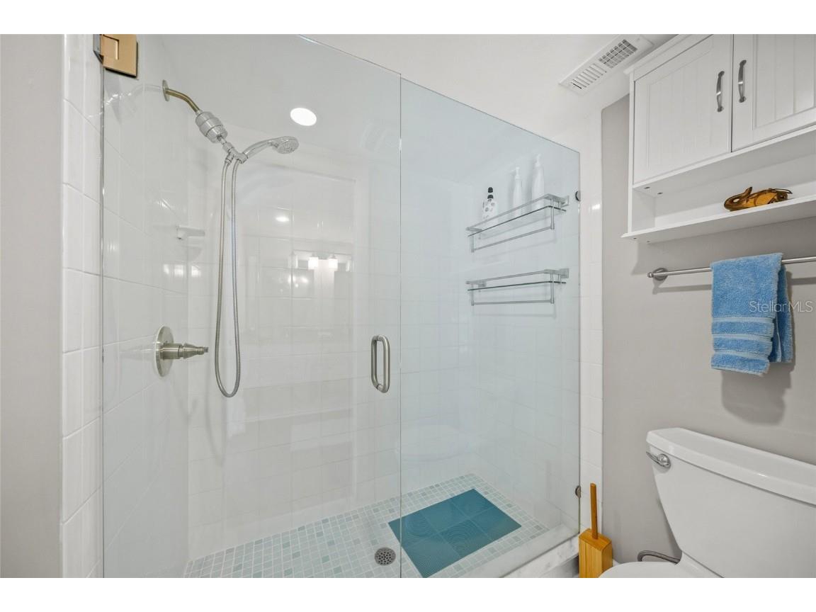 1256 Riegels Landing Drive Sarasota FL 34242 A4646919 image17