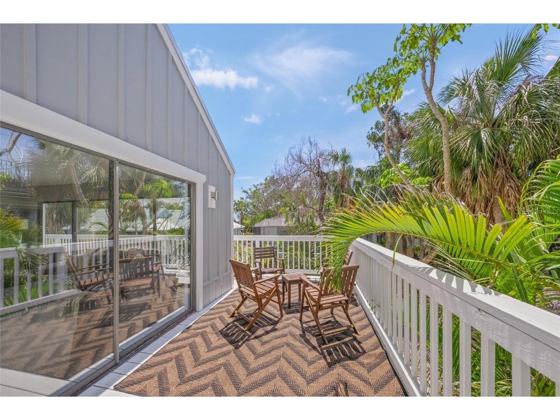 1256 Riegels Landing Drive Sarasota FL 34242 A4646919 image18