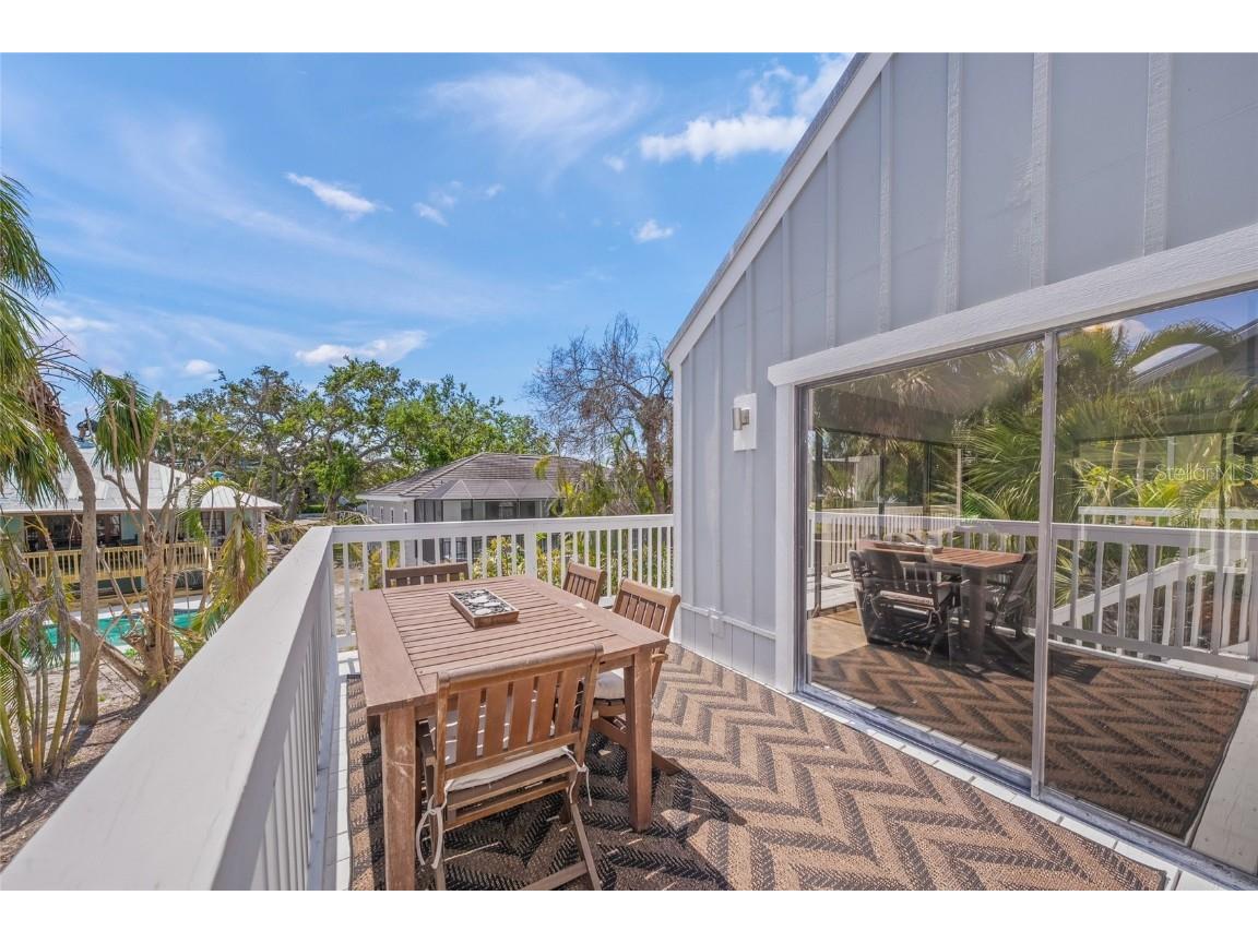 1256 Riegels Landing Drive Sarasota FL 34242 A4646919 image19