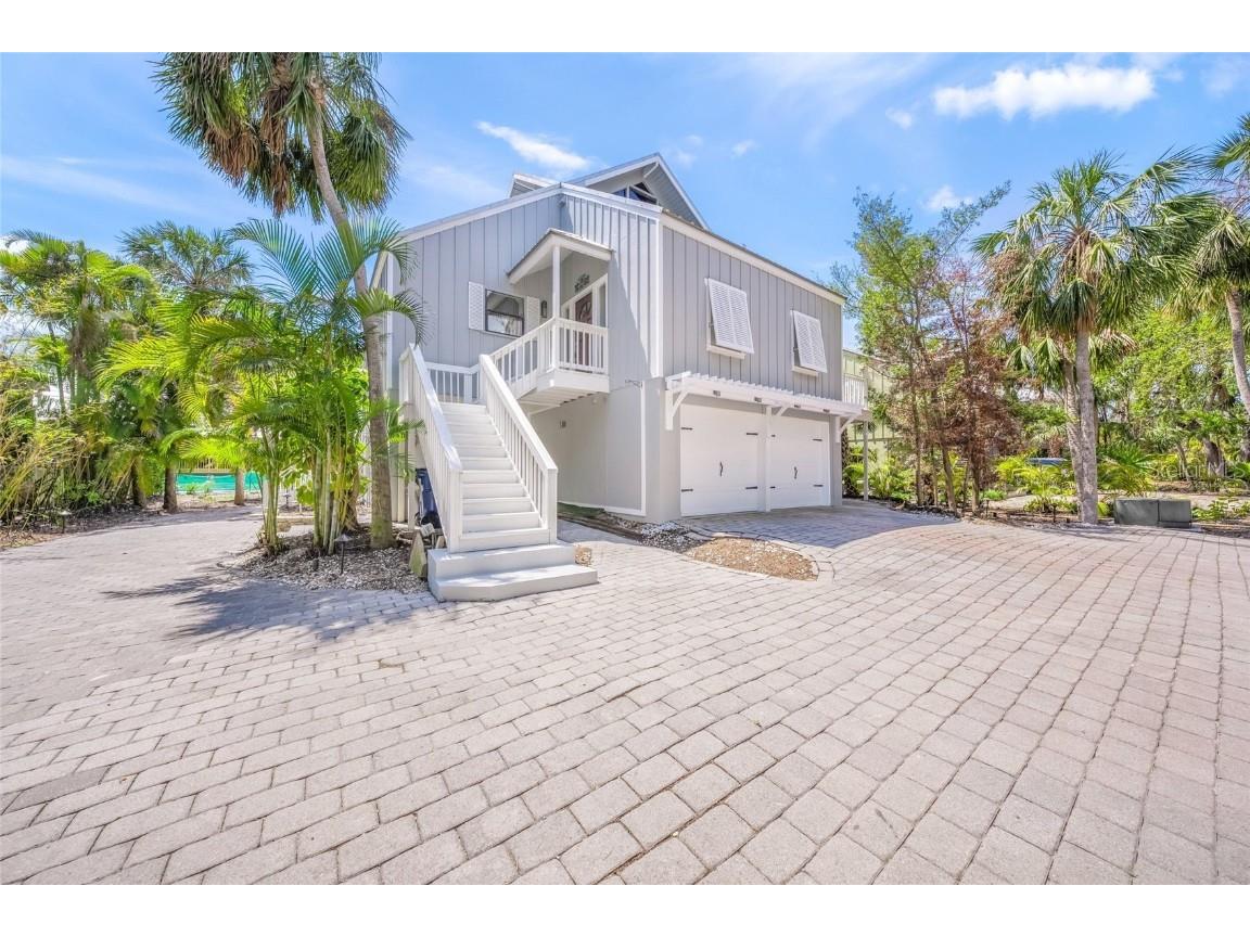 1256 Riegels Landing Drive Sarasota FL 34242 A4646919 image2