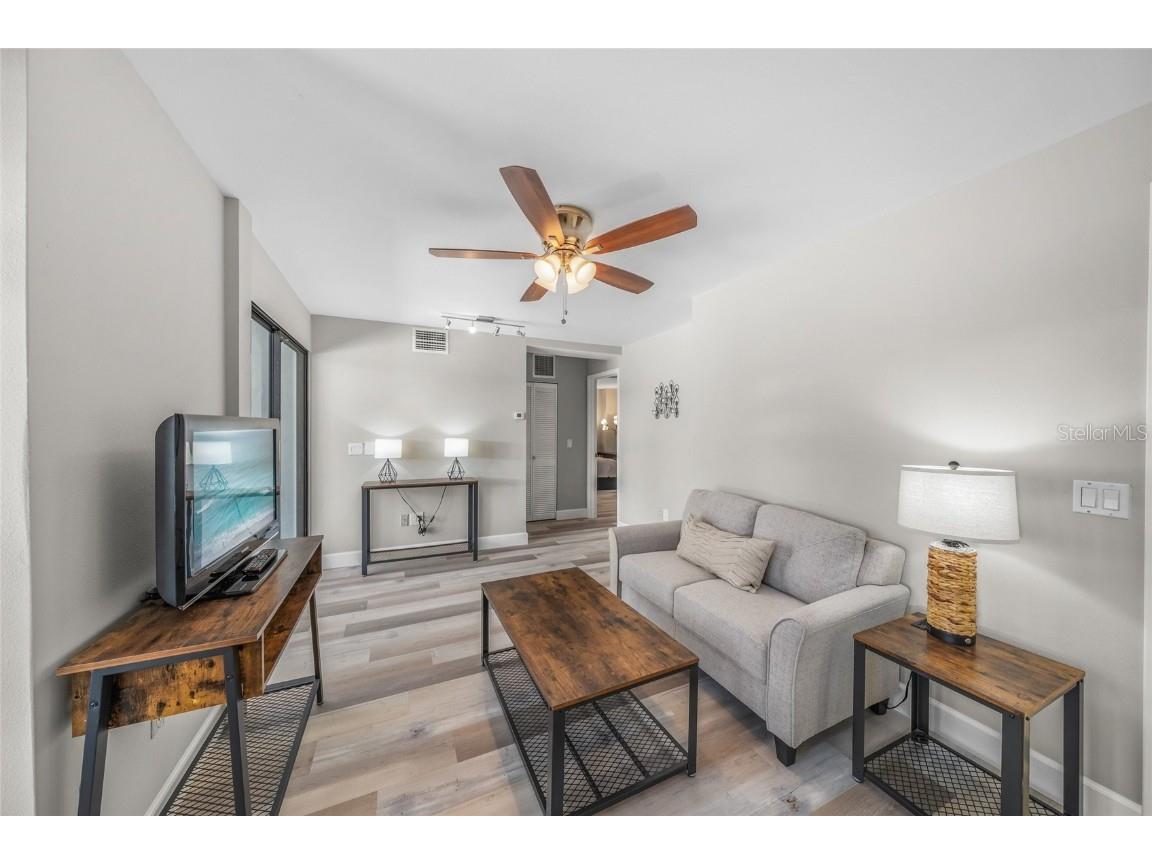 1256 Riegels Landing Drive Sarasota FL 34242 A4646919 image26