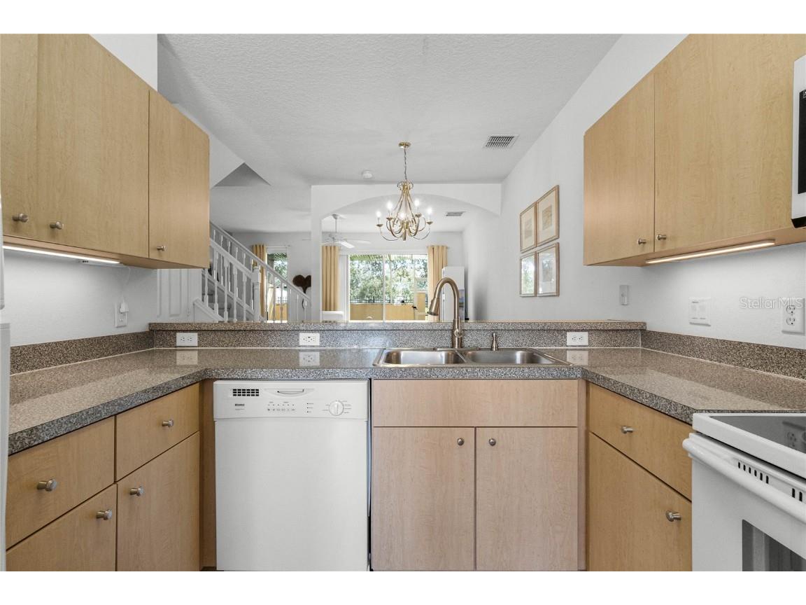 1256 S Beach Circle Kissimmee FL 34746 S5112930 image14