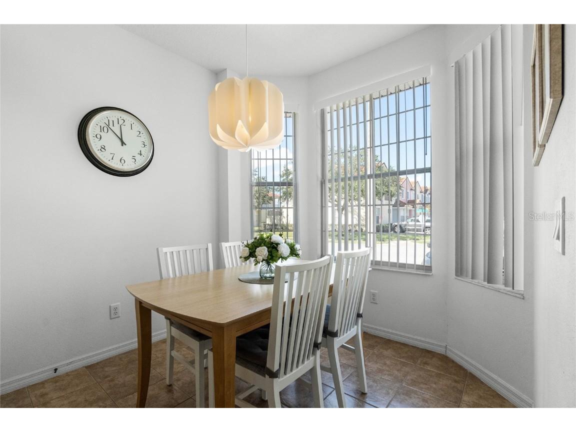 1256 S Beach Circle Kissimmee FL 34746 S5112930 image17