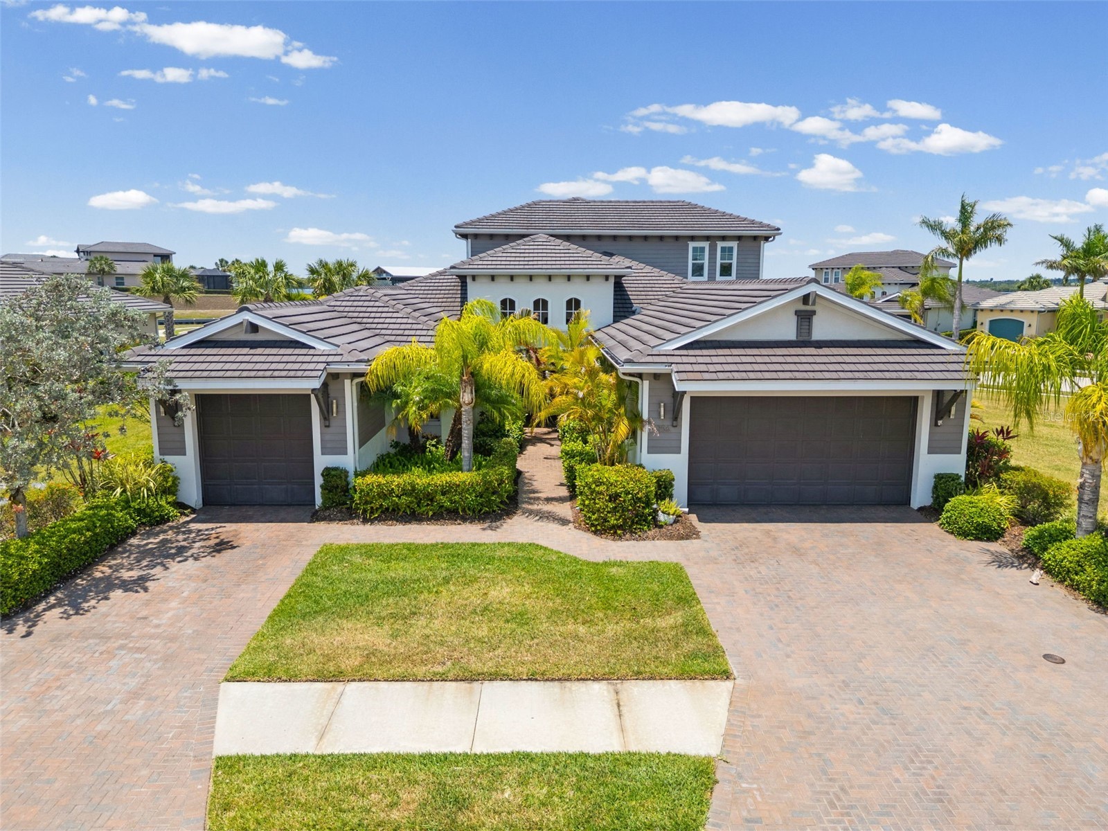 1256 Tyne Lane Bradenton FL 34208 A4691557 image1