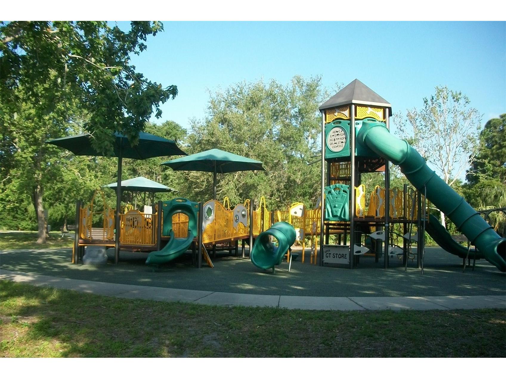 12563 74th Avenue Seminole FL 33776 TB8519961 image14