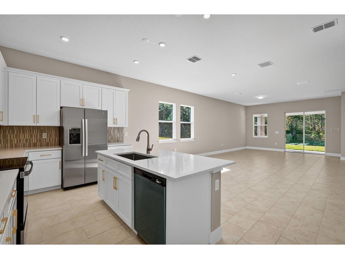 1257 Champions Drive Daytona Beach FL 32124 V4947121 image25