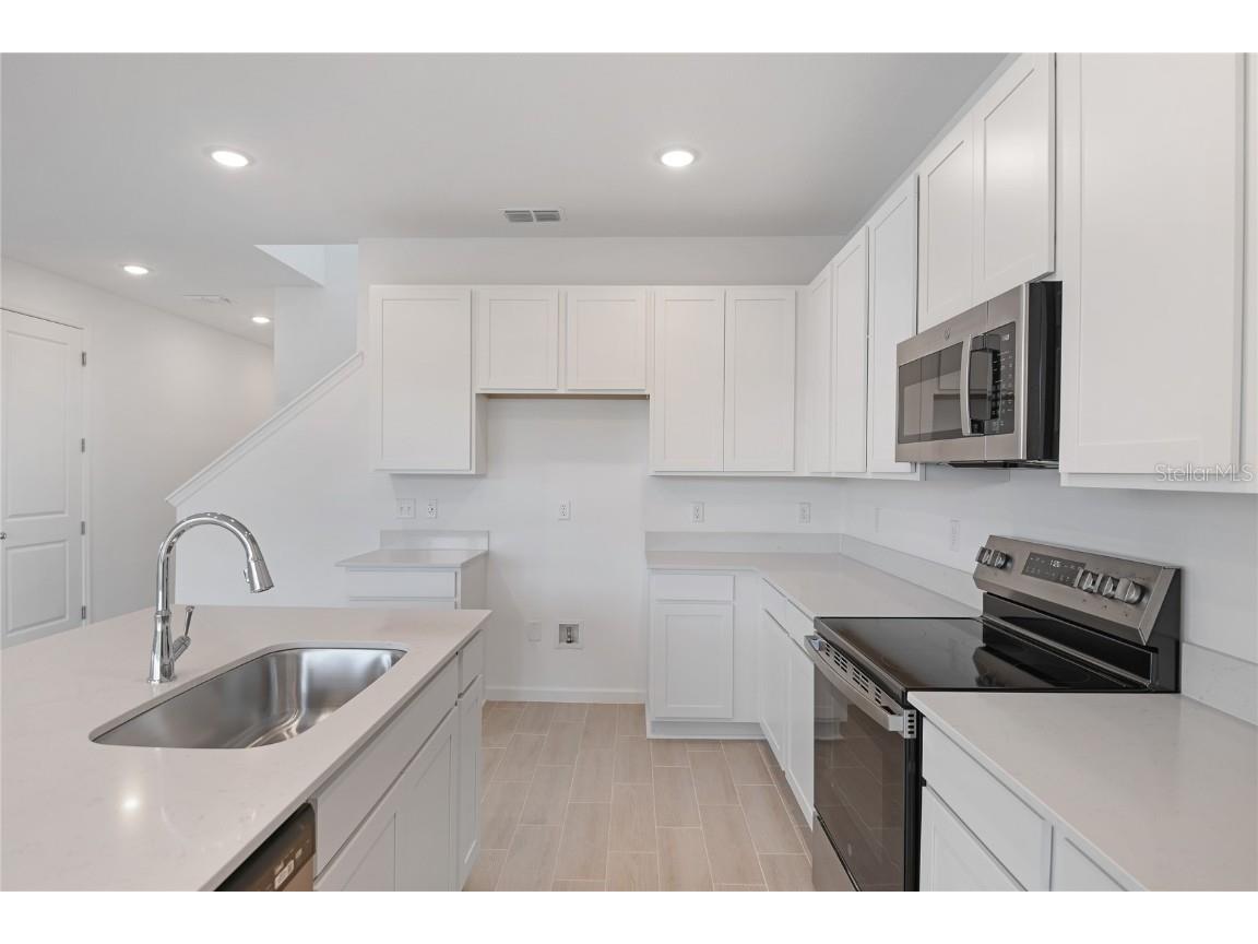 1257 Daisy Hill Avenue Dundee FL 33838 S5140003 image6