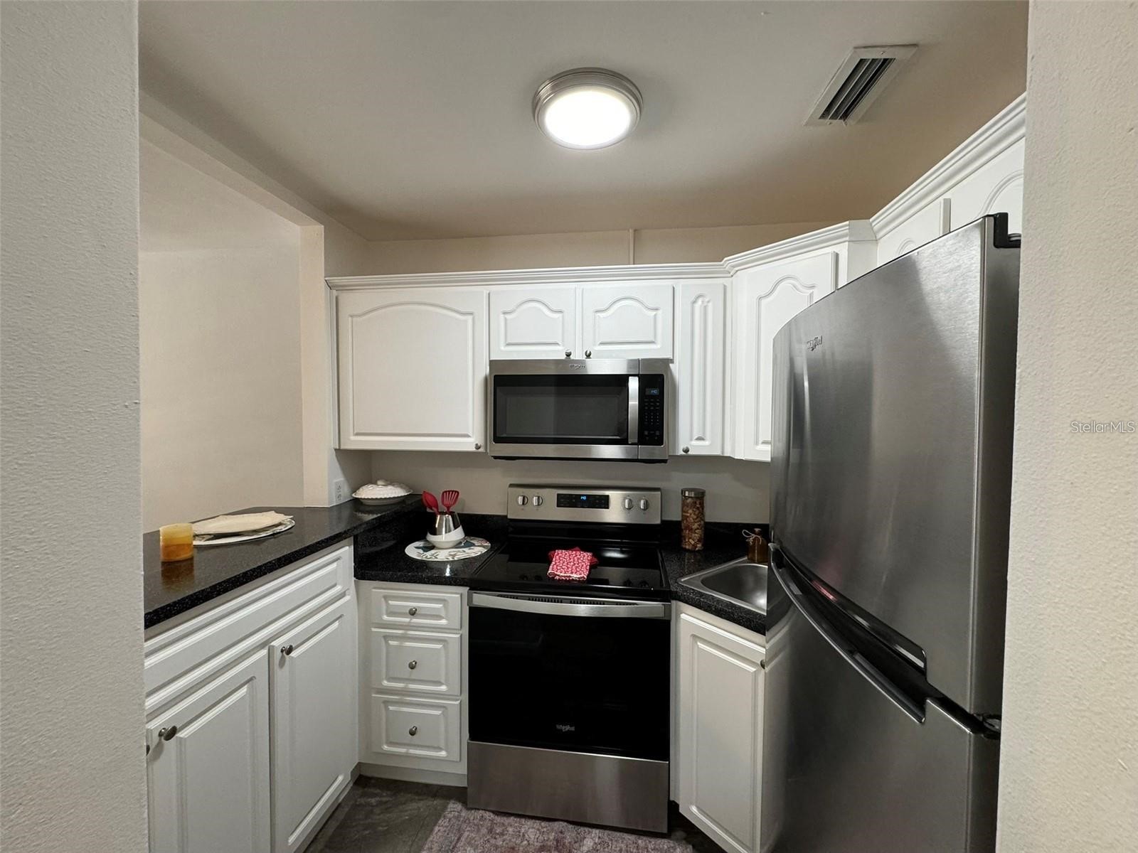 1257 Drew Street #14 Clearwater FL 33755 TB8479609 image5