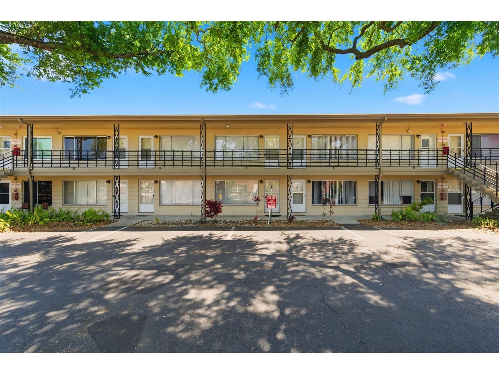 1257 Drew Street #14 Clearwater FL 33755 TB8491536 image3