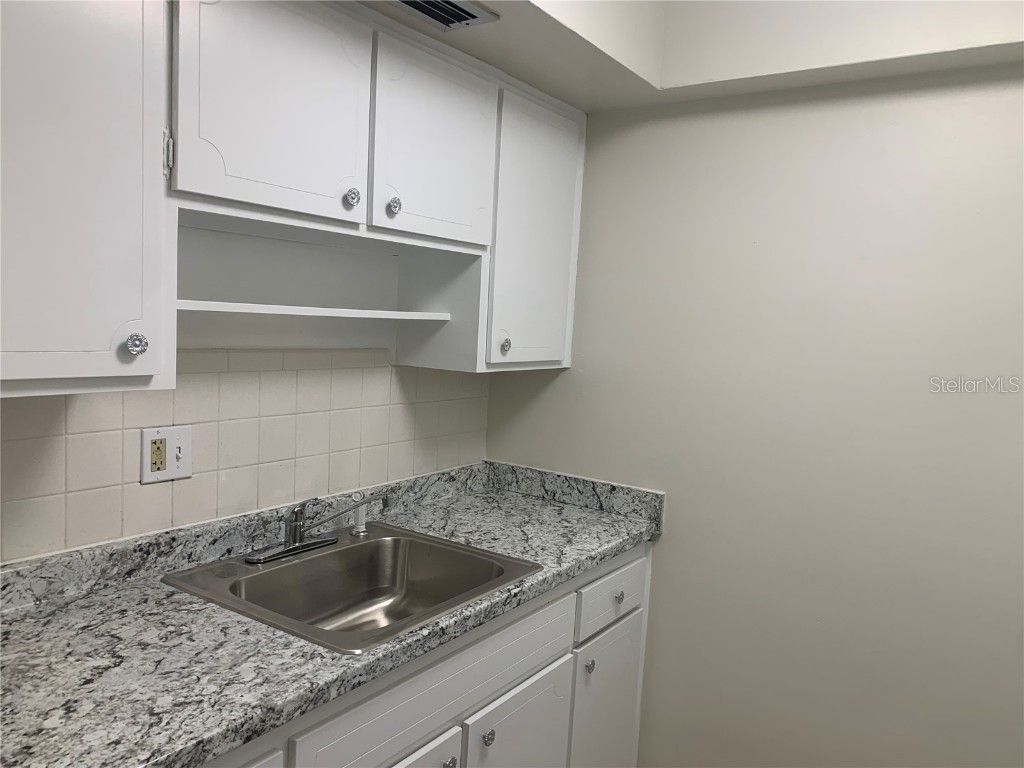 1257 Drew Street #15 Clearwater FL 33755 TB8380413 image11