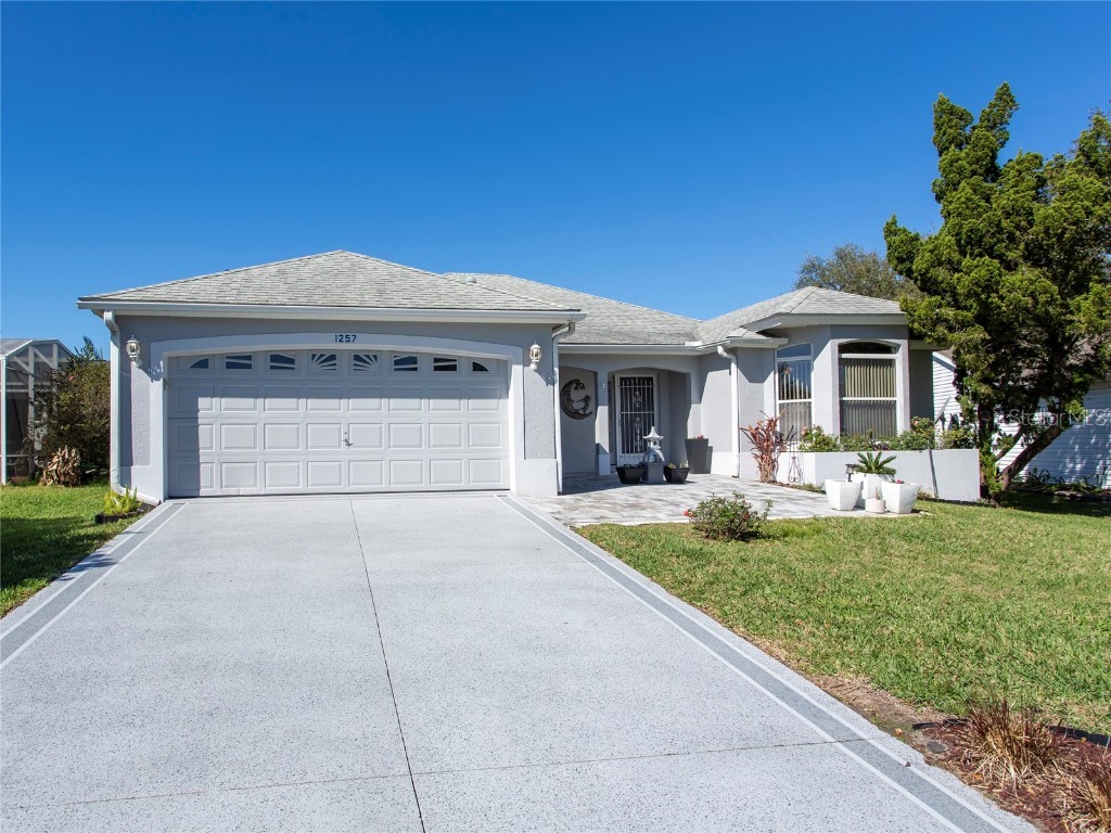 1257 Granada Court Lady Lake FL 32159 OM653077 image1