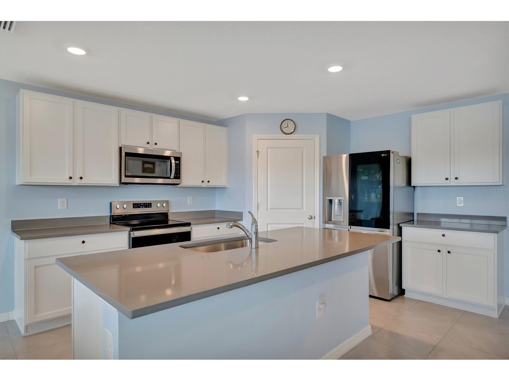 1257 Maritime Hammock Avenue Ruskin FL 33570 A4691355 image38