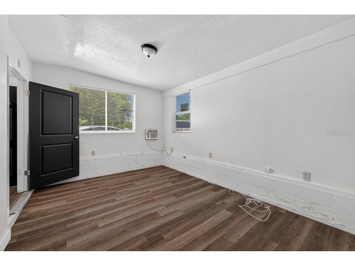 1257 N Pine Hills Road Orlando FL 32808 O6333328 image32