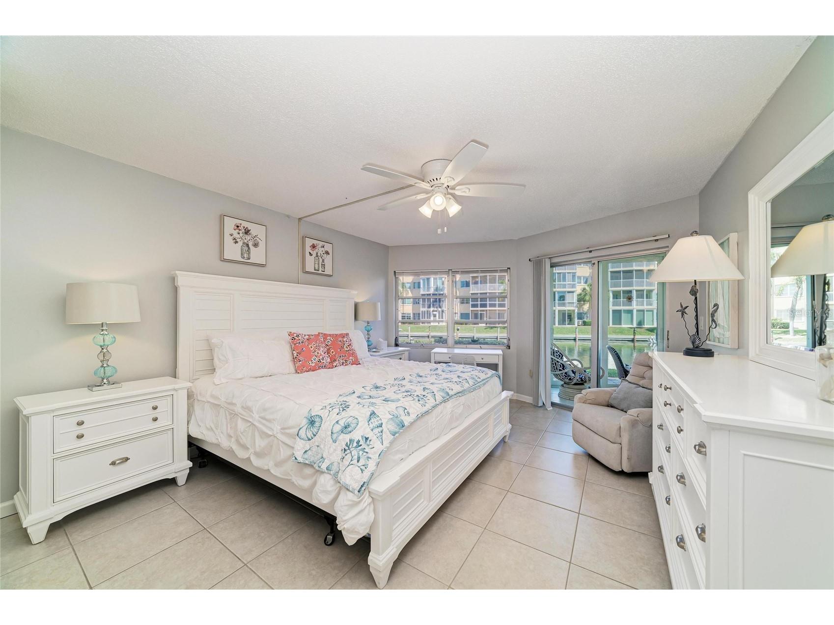 1257 S Portofino Drive #104 Sarasota FL 34242 A4692335 image27
