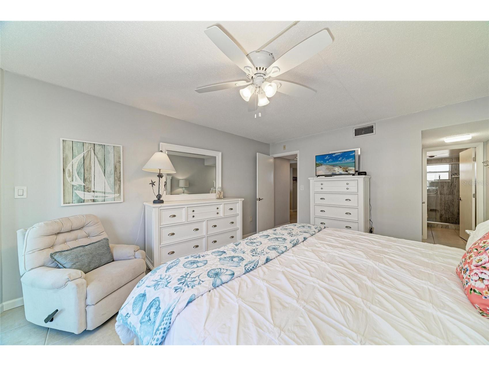 1257 S Portofino Drive #104 Sarasota FL 34242 A4692335 image28