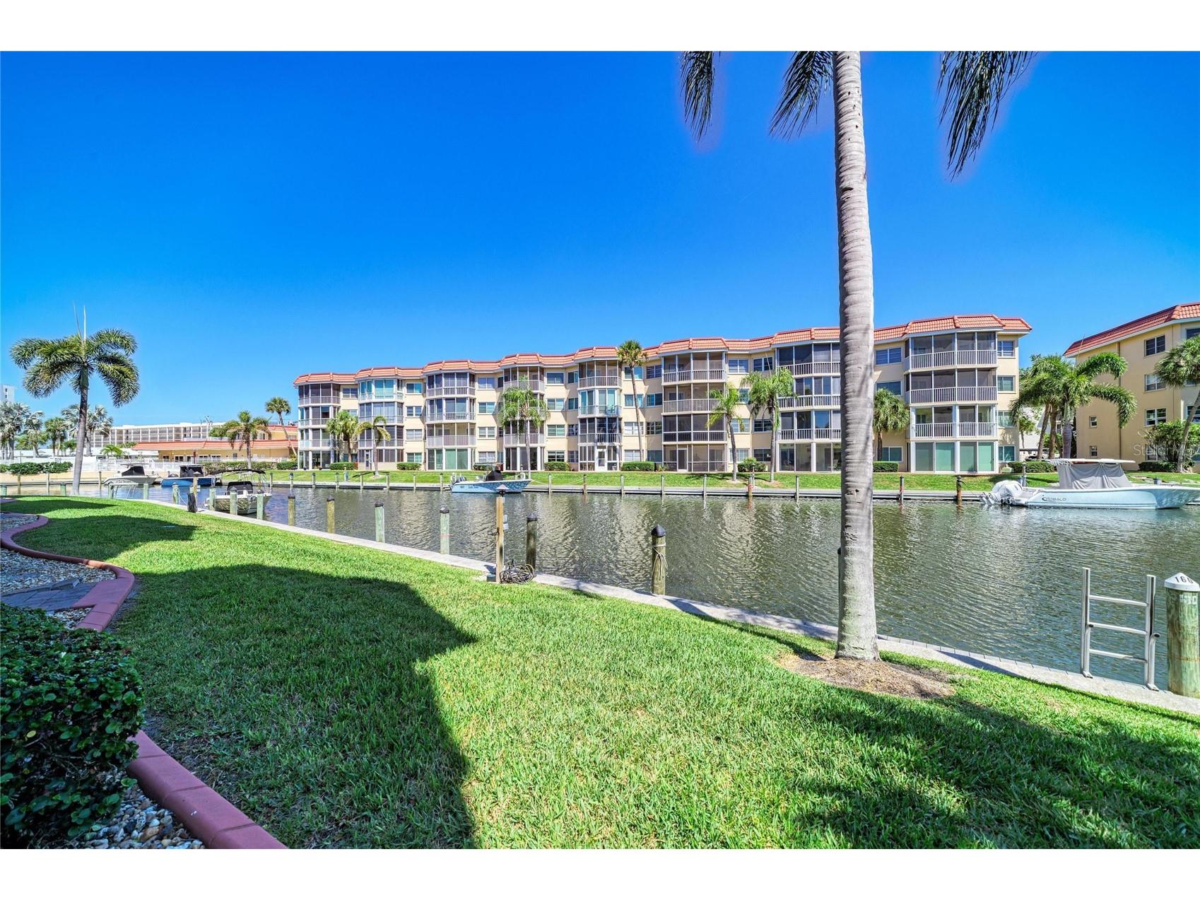 1257 S Portofino Drive #104 Sarasota FL 34242 A4692335 image36