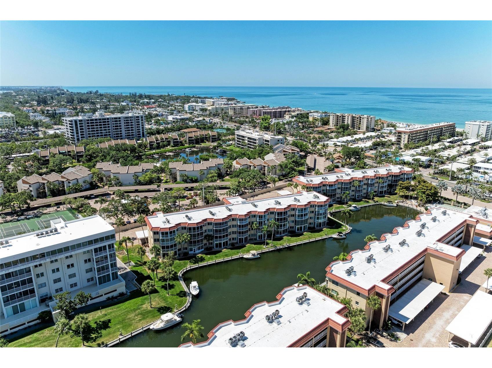 1257 S Portofino Drive #104 Sarasota FL 34242 A4692335 image42
