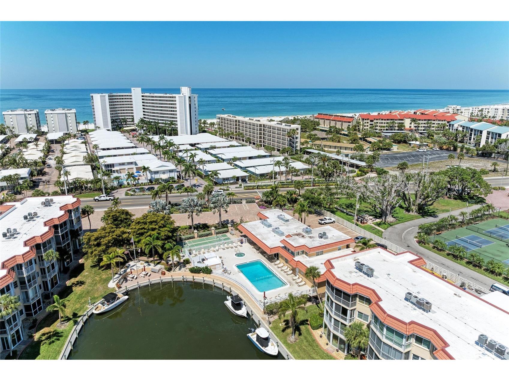 1257 S Portofino Drive #104 Sarasota FL 34242 A4692335 image46