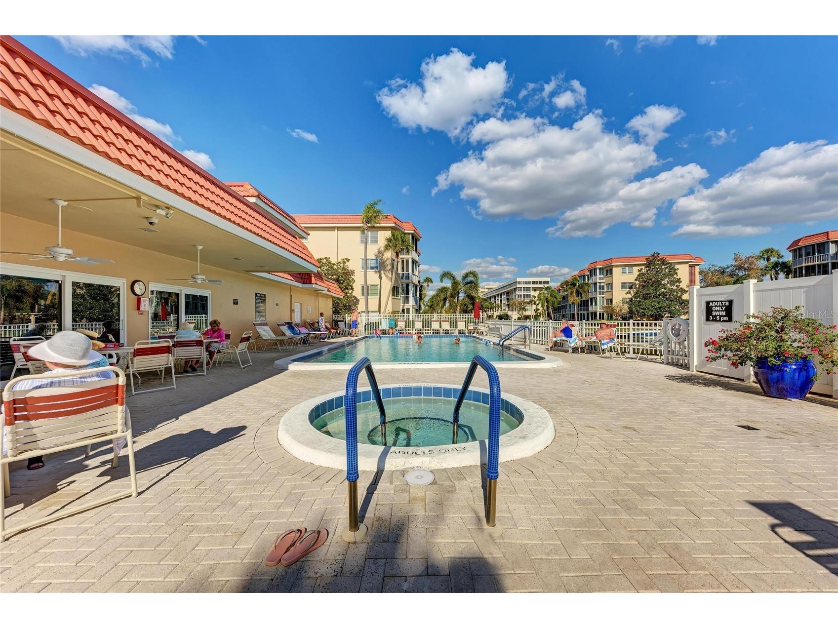 1257 S Portofino Drive #104 Sarasota FL 34242 A4692335 image59