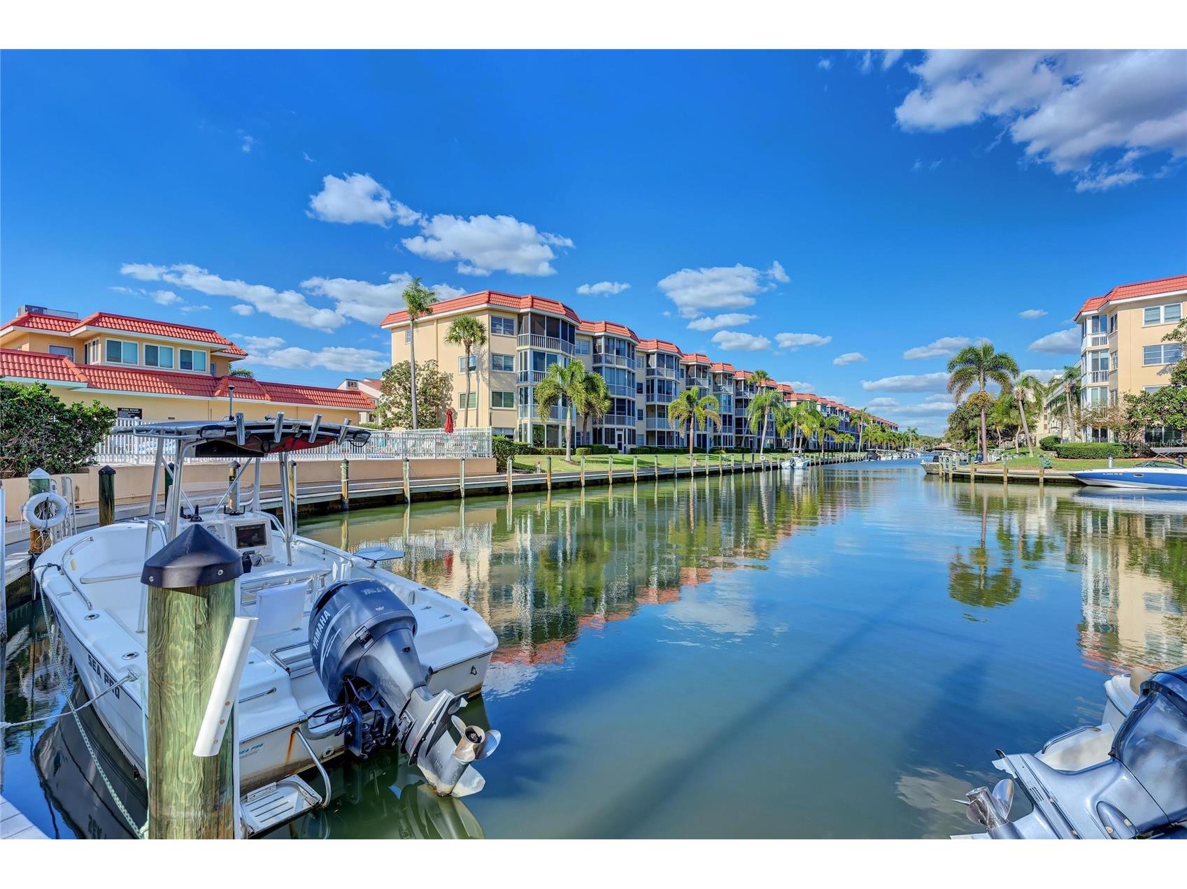1257 S Portofino Drive #104 Sarasota FL 34242 A4692335 image63