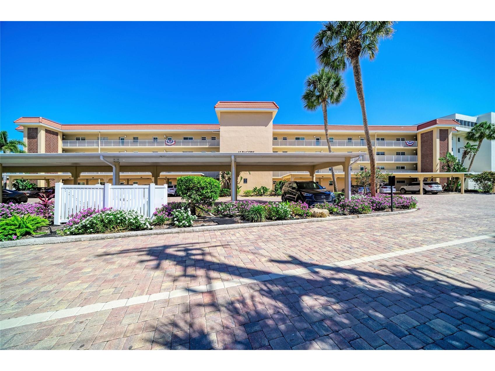 1257 S Portofino Drive #104 Sarasota FL 34242 A4692335 image7