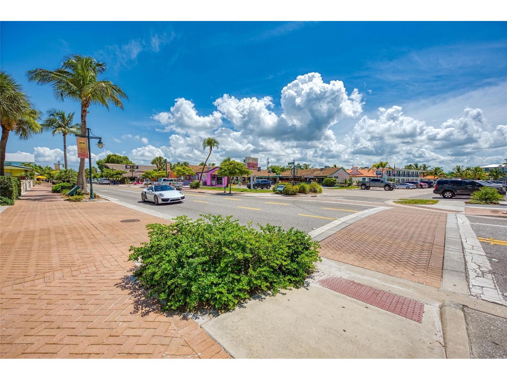 1257 S Portofino Drive #104 Sarasota FL 34242 A4692335 image77