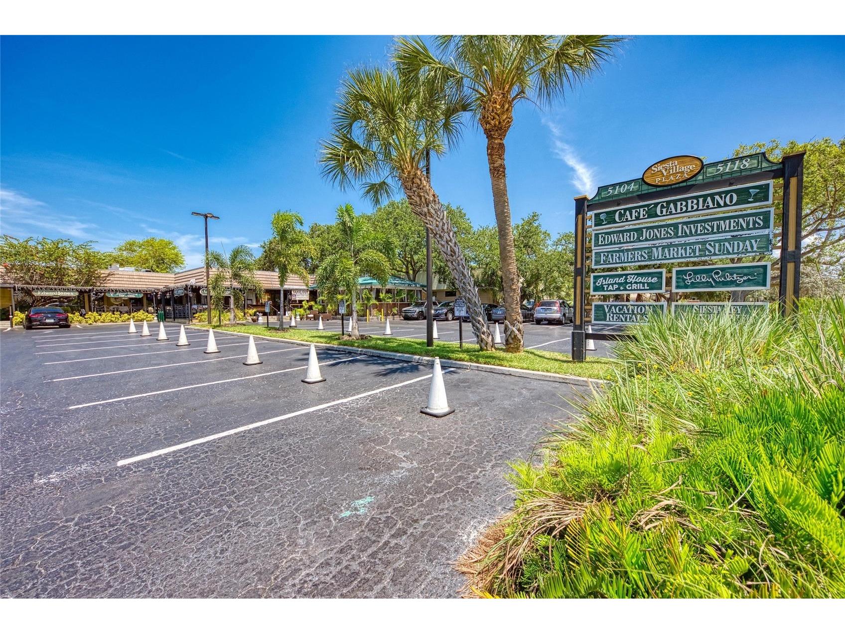 1257 S Portofino Drive #104 Sarasota FL 34242 A4692335 image88