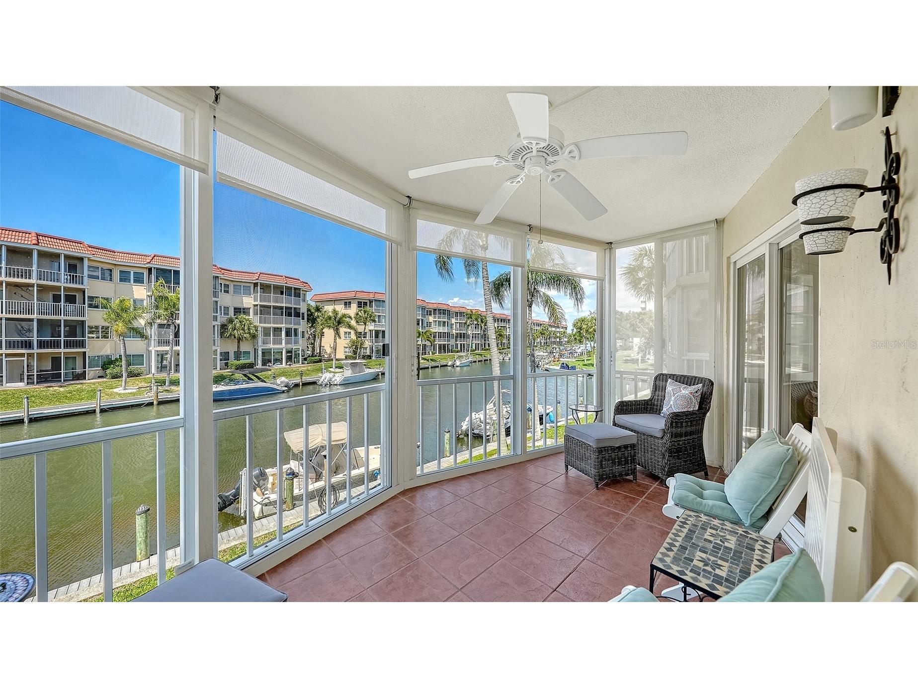 1257 S Portofino Drive #203 Sarasota FL 34242 A4687158 image1