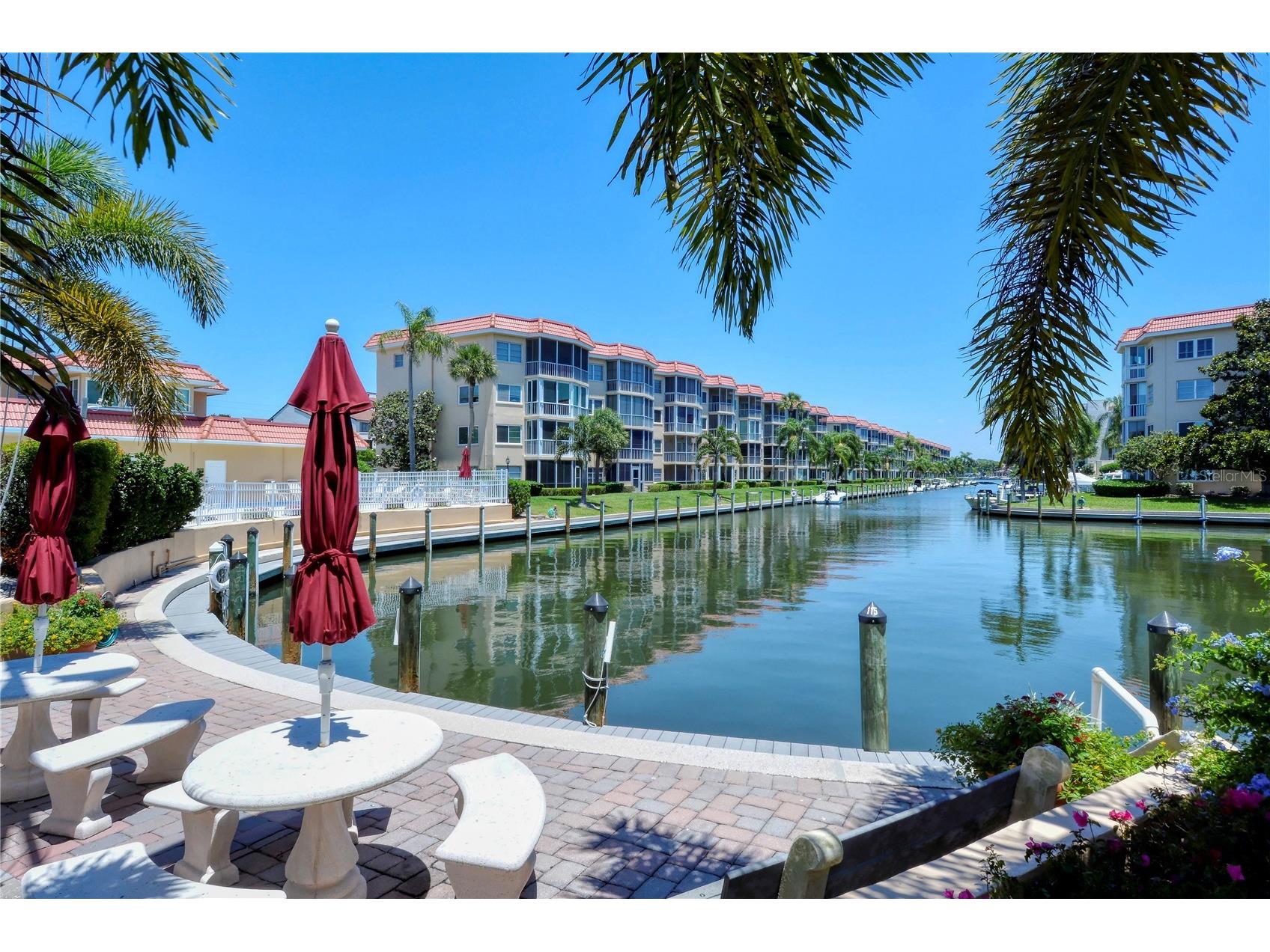 1257 S Portofino Drive #307 Sarasota FL 34242 A4679704 image1