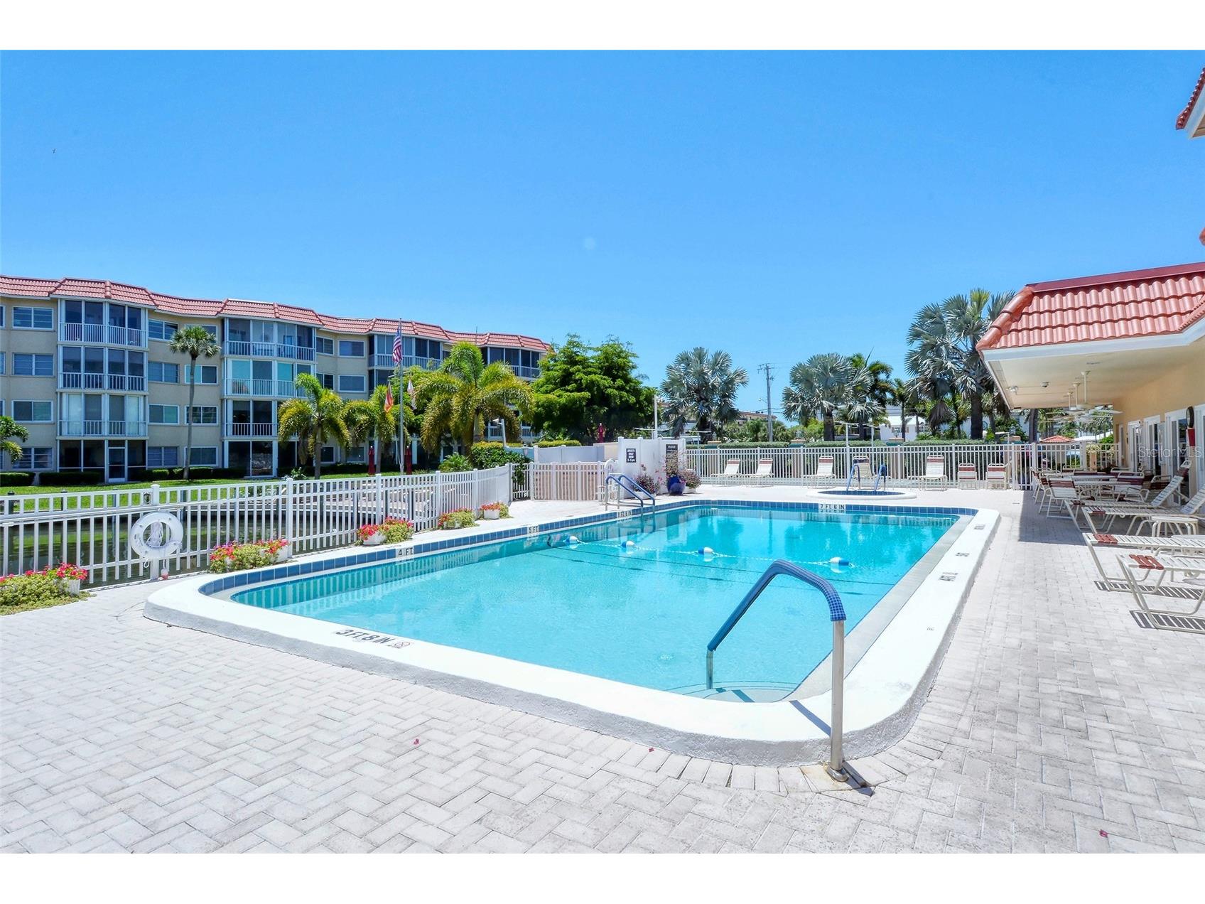 1257 S Portofino Drive #307 Sarasota FL 34242 A4679704 image15