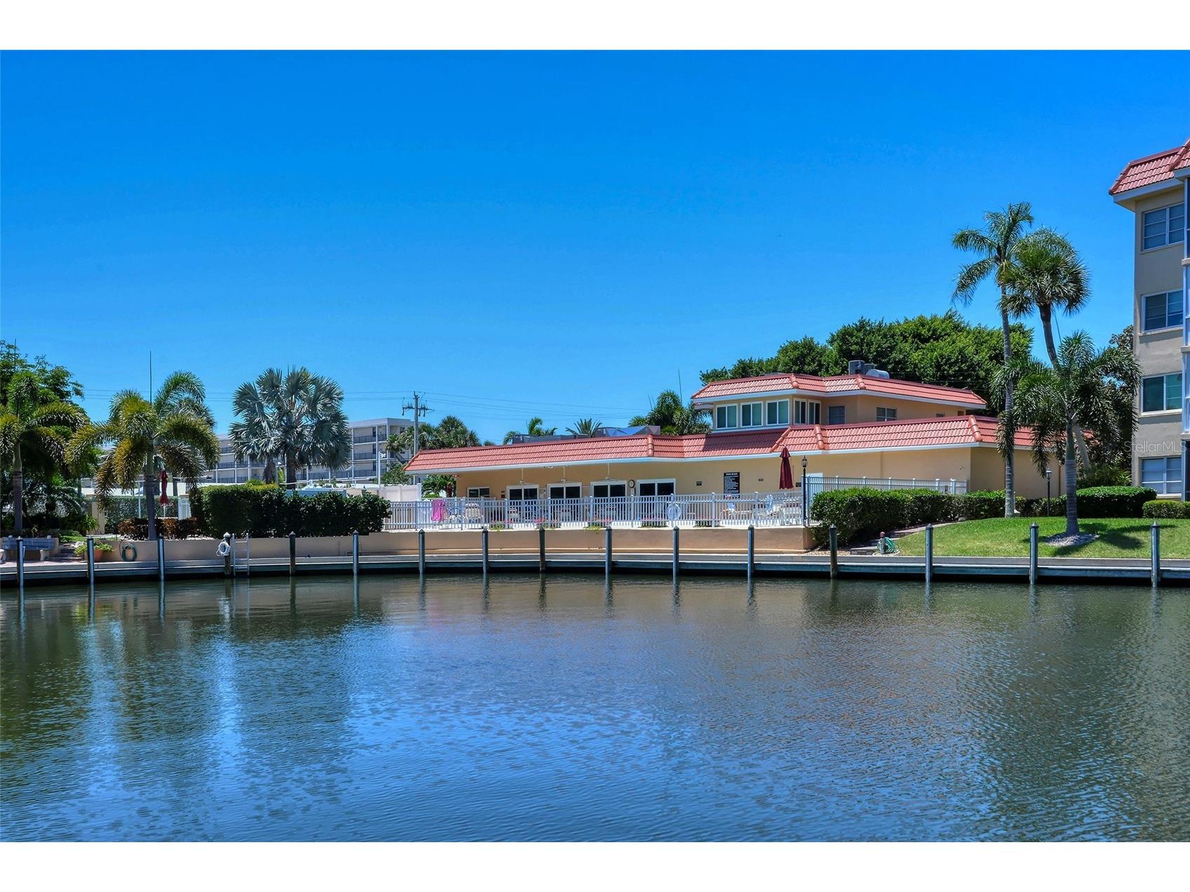 1257 S Portofino Drive #307 Sarasota FL 34242 A4679704 image65