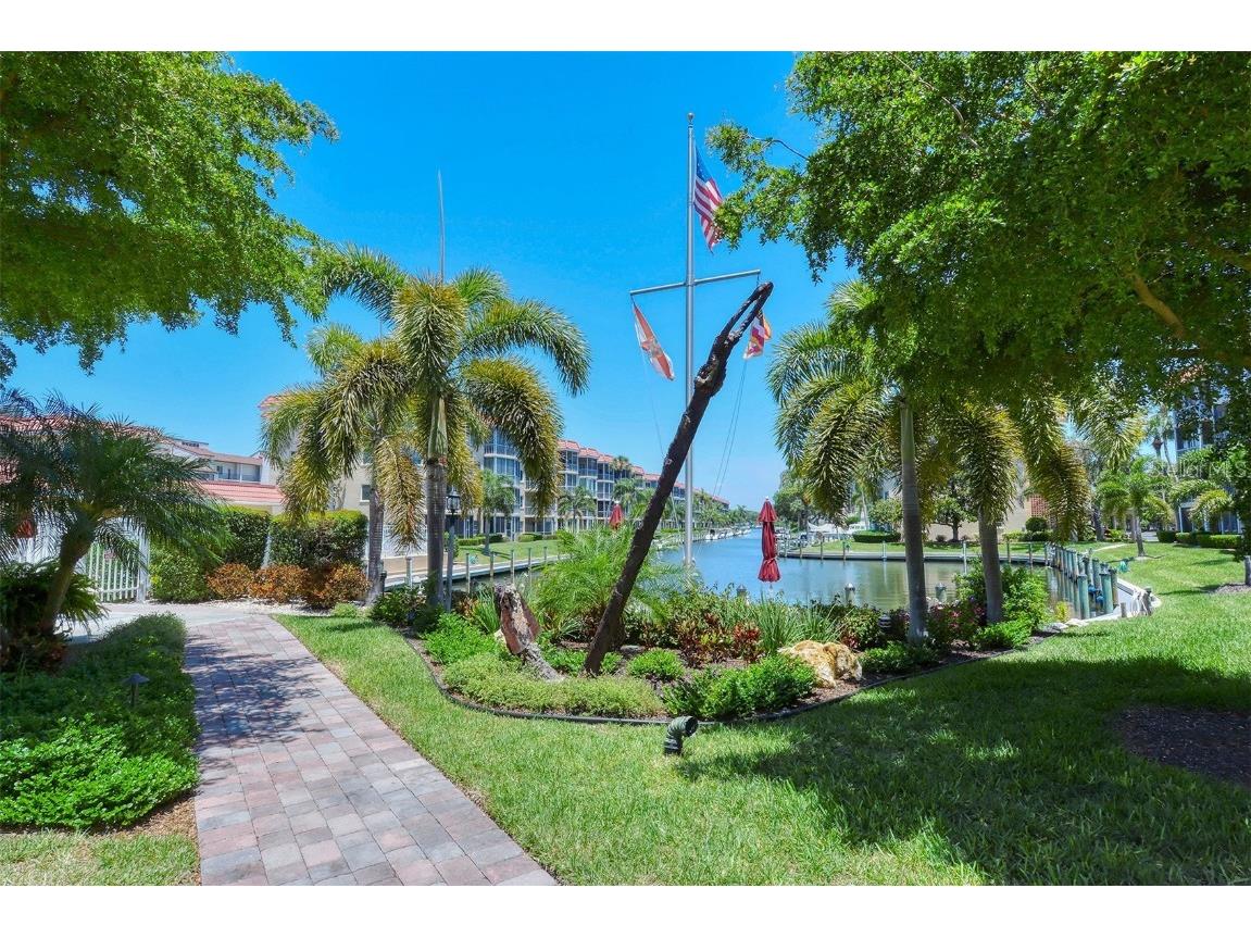 1257 S Portofino Drive #36 Sarasota FL 34242 A4125928 image38