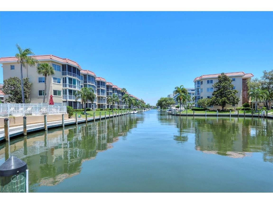 1257 S Portofino Drive #36 Sarasota FL 34242 A4125928 image40