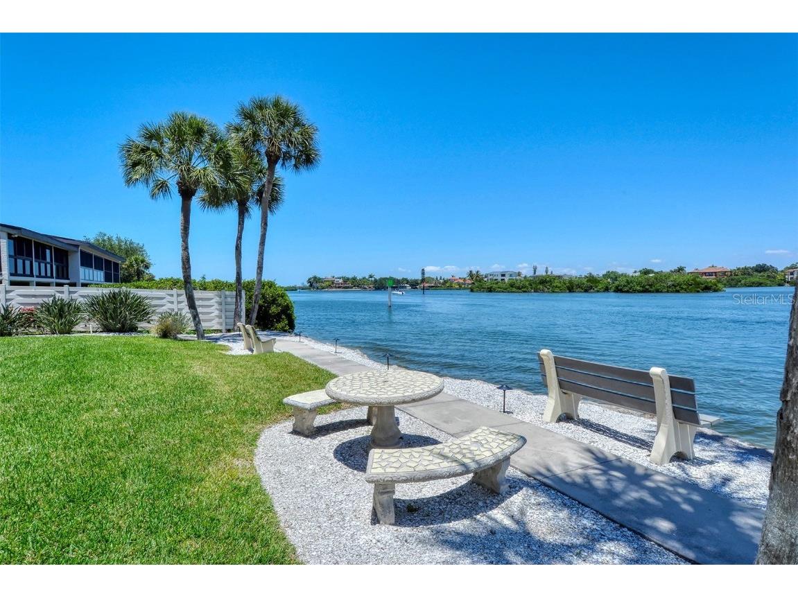 1257 S Portofino Drive #36 Sarasota FL 34242 A4125928 image65