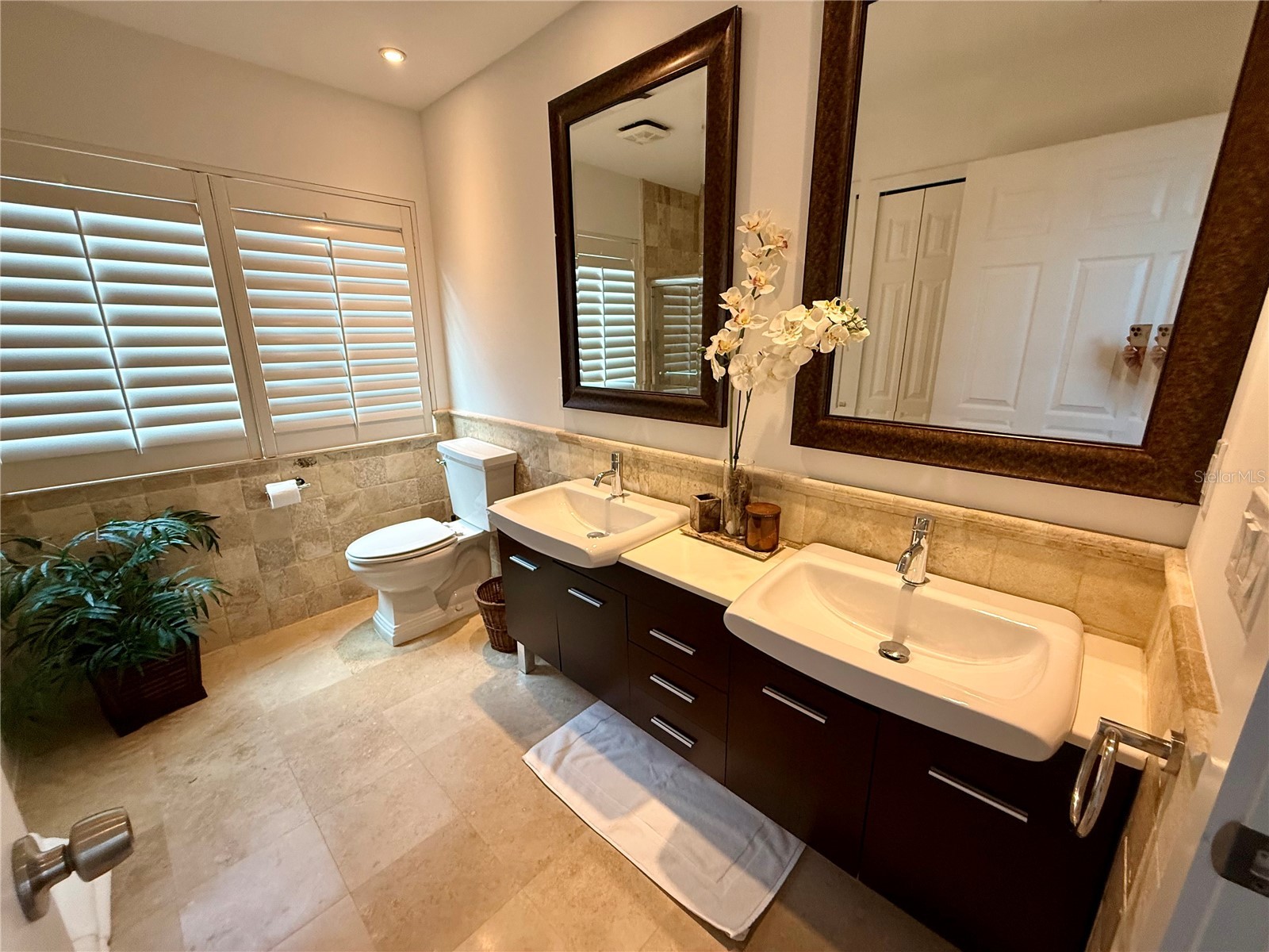 1257 Tree Bay Lane Sarasota FL 34242 A4693183 image41