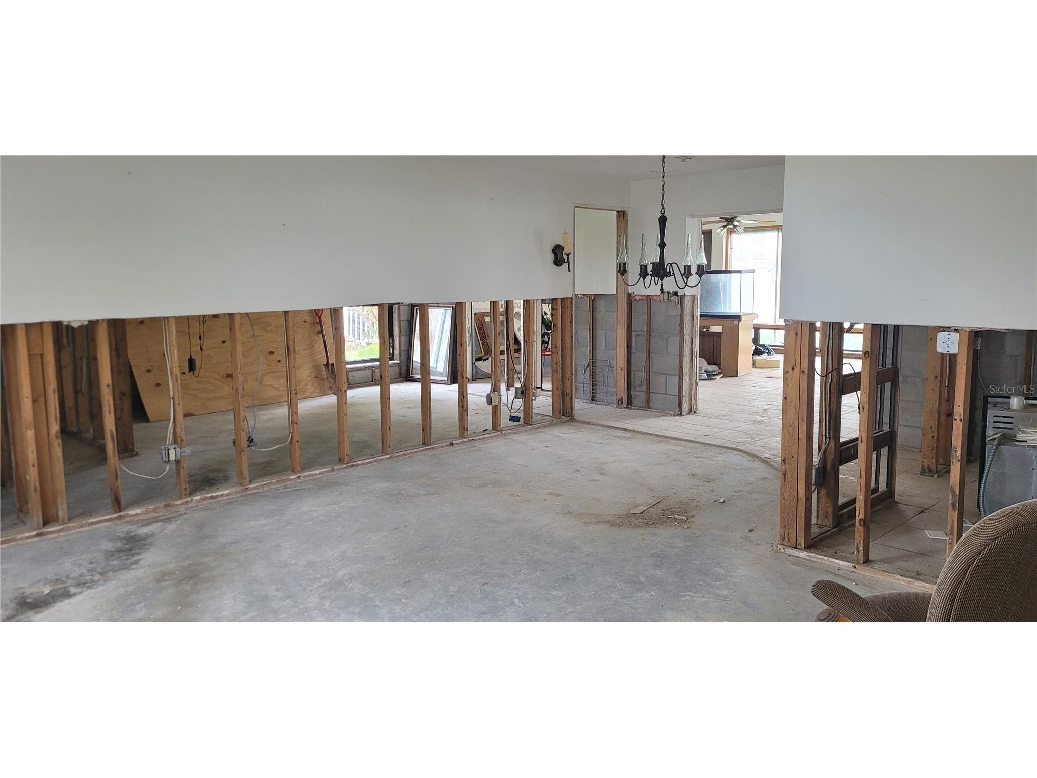 12570 4th Street E Treasure Island FL 33706 TB8514312 image6