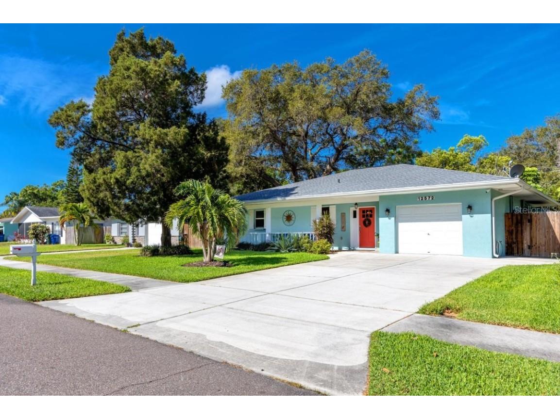 12572 136th Street Largo FL 33774 U8239054 image1