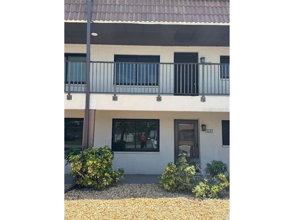 1258 Barbara Drive #202 Venice FL 34285 C7514407 image2