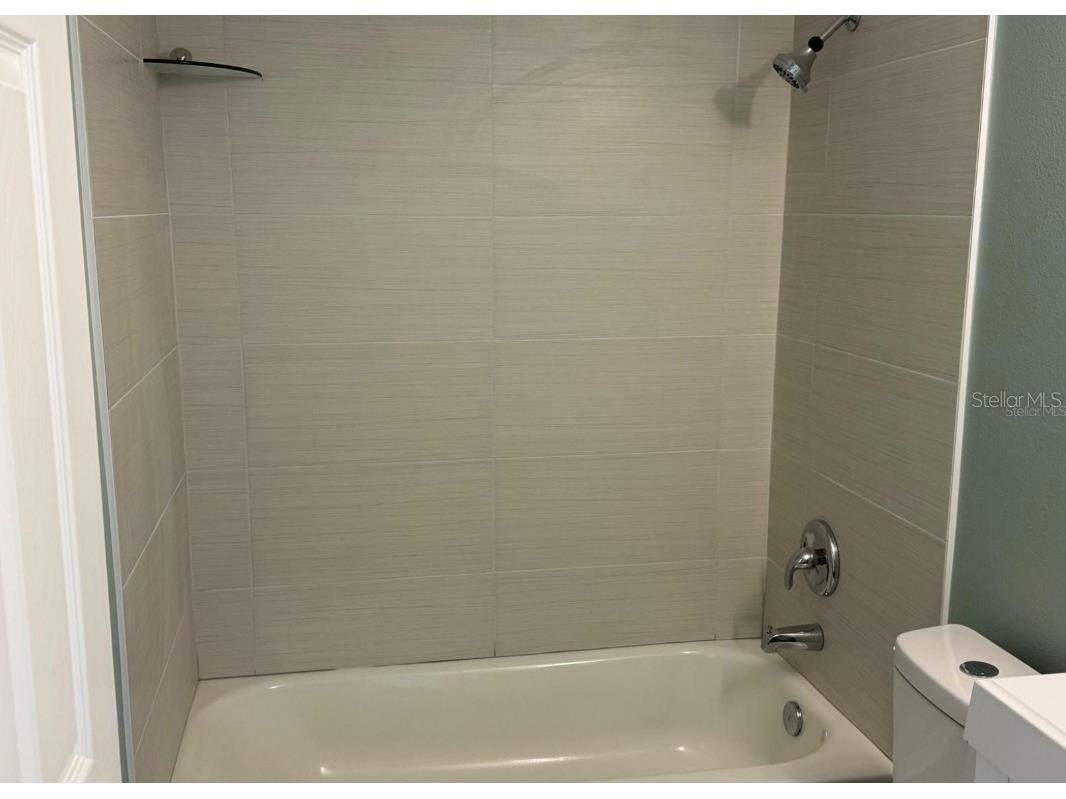 1258 Barbara Drive #202 Venice FL 34285 C7514407 image8