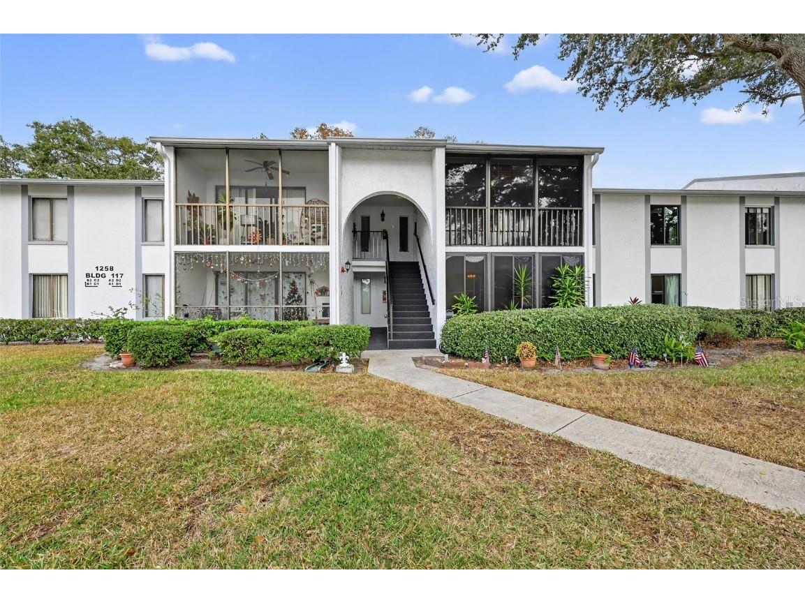 1258 Pine Ridge Circle W #D1 Tarpon Springs FL 34688 TB8451321 image4