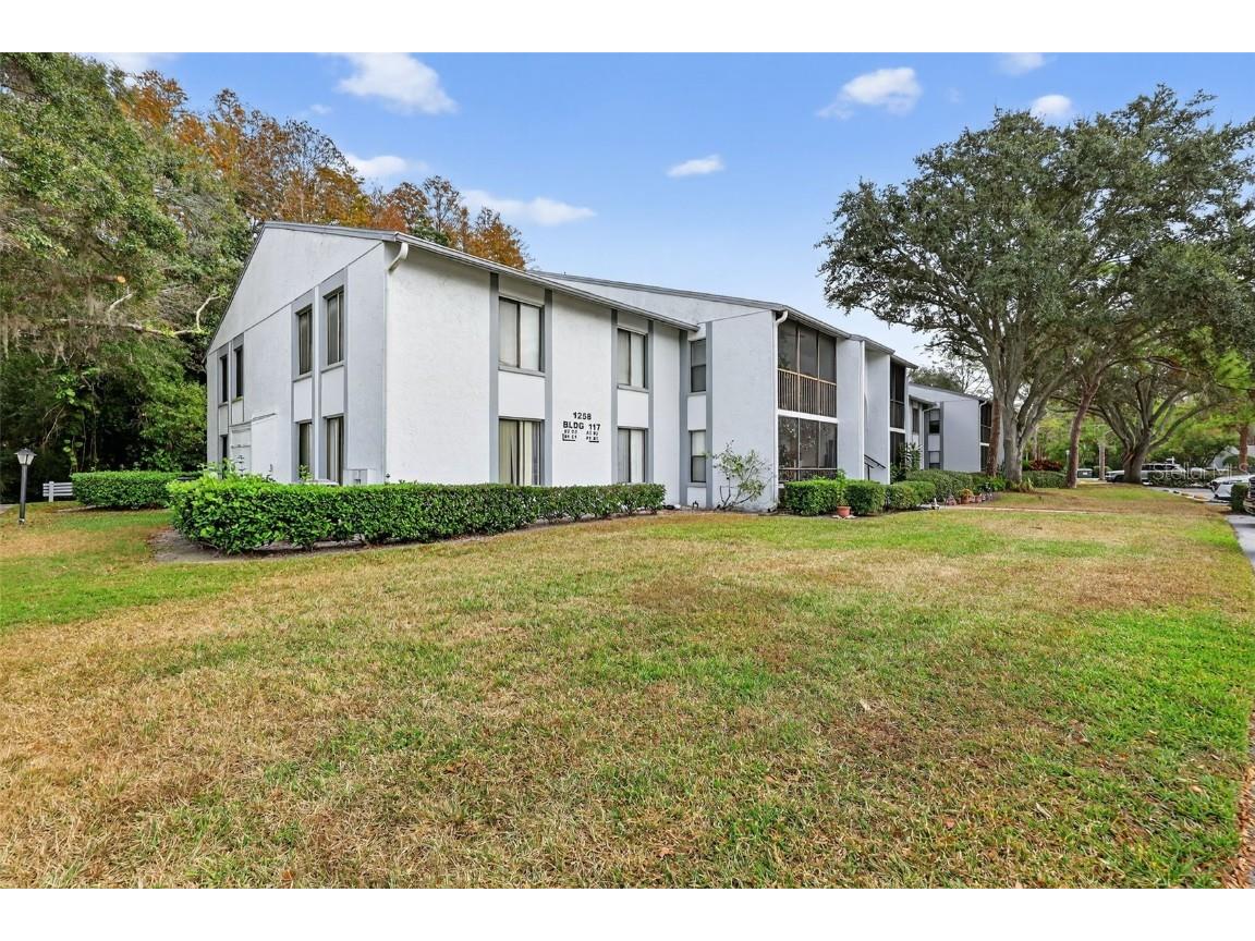 1258 Pine Ridge Circle W #D1 Tarpon Springs FL 34688 TB8451321 image5