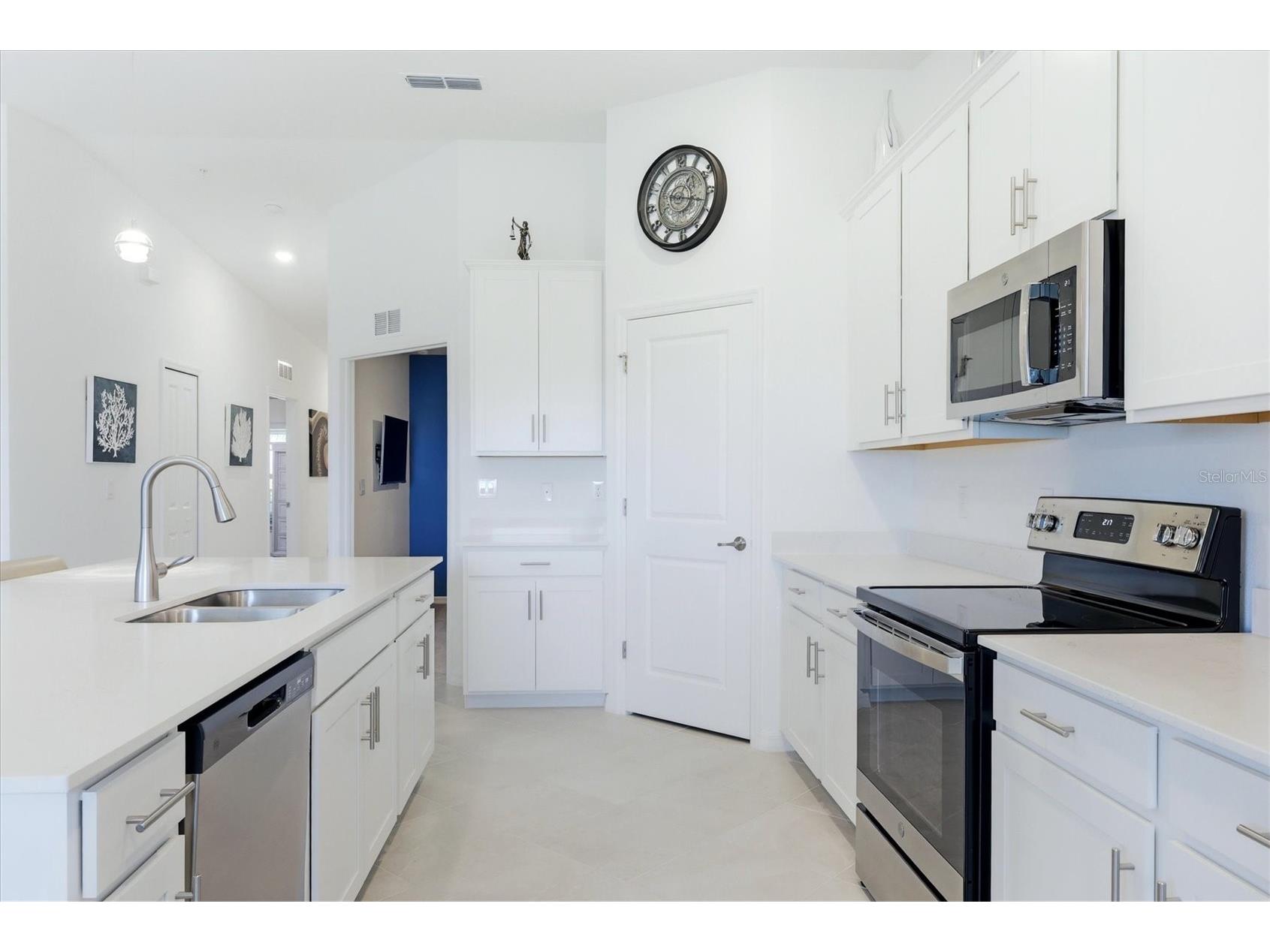 12580 Galapagos Court #204 Venice FL 34293 D6147119 image21