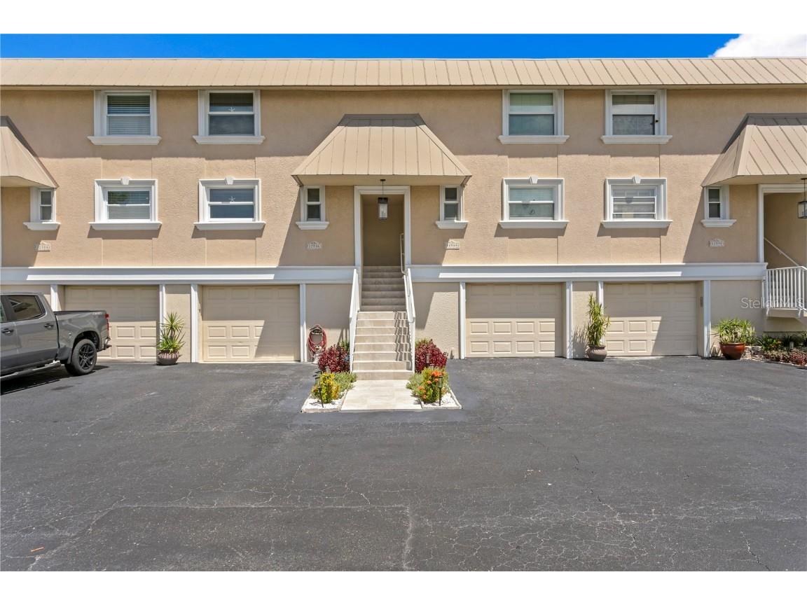 12586 Capri Circle N Treasure Island FL 33706 TB8413333 image1