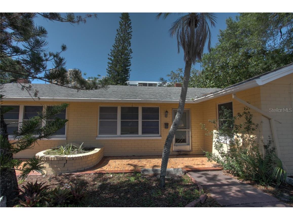 1259 5th Street Sarasota FL 34236 A4576665 image1